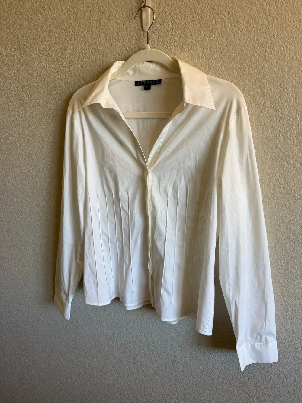 Lafayette 148 New York White Button-Front Pleated Women's Blouse Business Sz 12 - Picture 2 of 8
